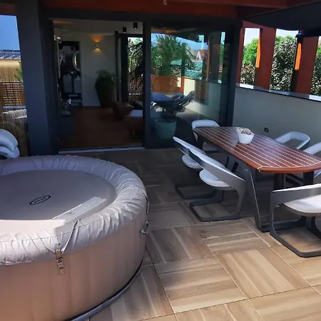 Villa Soncna Oaza Melita
