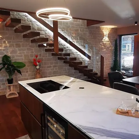 Soncna Oaza - Melita *